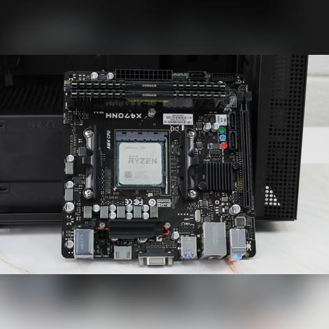 十大热门io游戏盘点：揭秘最受欢迎的在线挑战之作