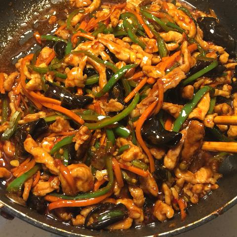 天涯明月刀手游独家攻略:鱼香肉丝菜谱制作秘籍大公开 天涯明月刀手游独家攻略:鱼香肉丝菜谱制作秘籍大公开