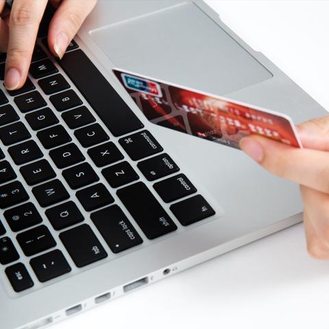 破解《犯罪大师》十字路口谜题：凶手身份揭秘攻略分享