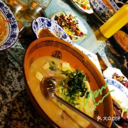 逍遥客栈美食攻略：海米炖菜升级版，风味升级惊喜多