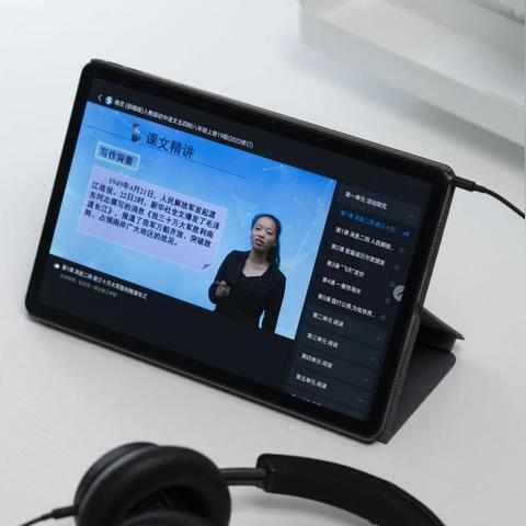 2024年度必玩文字小说游戏盘点：揭秘热门佳作，解锁沉浸体验