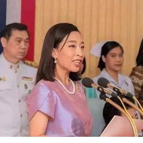 风云岛行动跳伞技巧揭秘：必看最佳跳伞位置攻略！