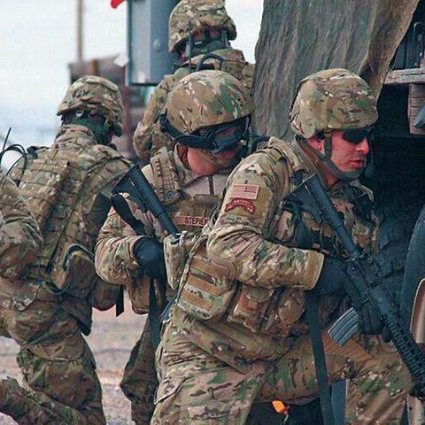 现代战争游戏盘点:人气爆棚的精选之作,玩转战场新体验 现代战争游戏盘点:人气爆棚的精选之作,玩转战场新体验