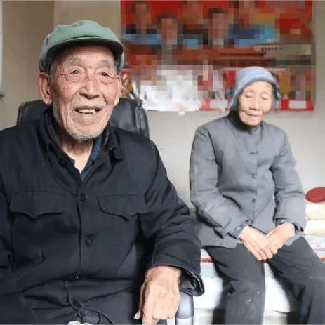 2024年度必玩极简游戏盘点，下载排行揭秘新趋势