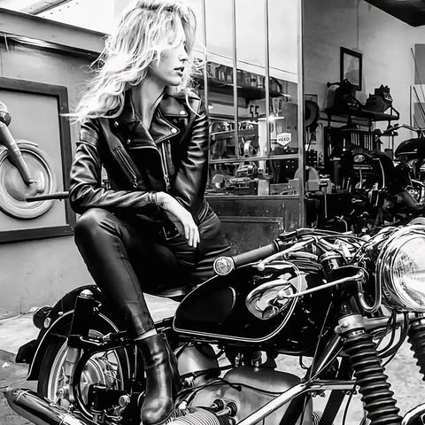 热门推荐：盘点十大必玩摩托车越野游戏，体验极致狂野！