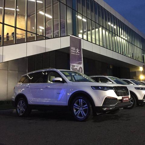 开服狂欢！《绝对演绎》独家礼包码，尊享特权大放送