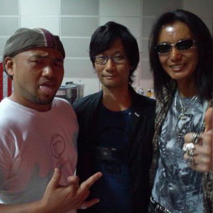 传奇对决再续：板垣伴信离世，神谷英树深情缅怀，亦敌亦友情谊长存