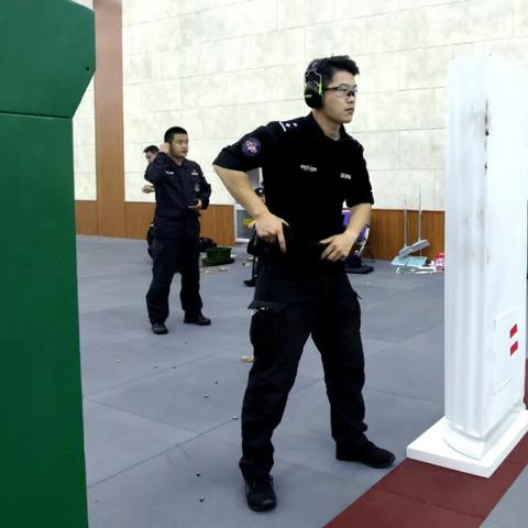 热门狙击游戏盘点:揭秘人气王者的射击秘籍 热门狙击游戏盘点:揭秘人气王者的射击秘籍