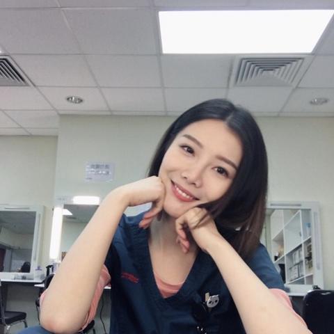 剧情游戏排行新风向：揭秘热门新游，人气榜单大揭秘！