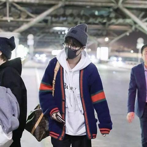 热门游戏下载推荐：揭秘最新点击游戏必玩秘籍