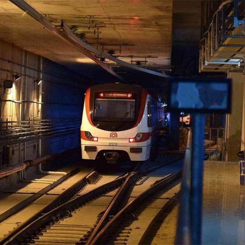 2024年度精选：揭秘最佳轨道射击游戏，体验极致射击快感