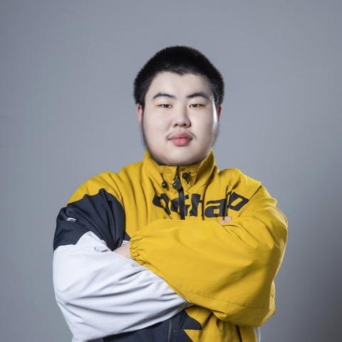 传奇手游巅峰之作！无限领真充传奇合集，畅玩新体验！