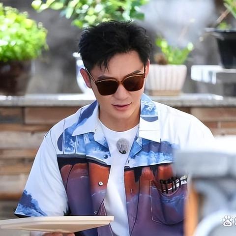 烧脑游戏盘点：揭秘十大热门必玩烧脑神作，挑战你的智慧极限！