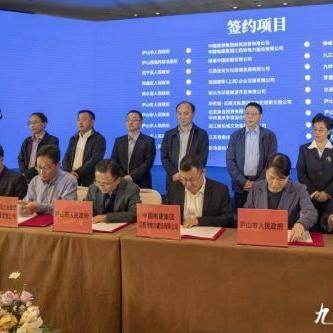 EA Sports FC24深度评测：揭秘足球盛宴新篇章，体验极致竞技魅力