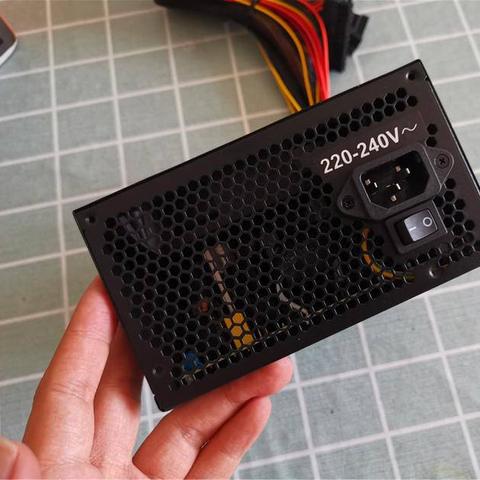 独家揭秘：电竞生存挑战，解锁独自生活结局攻略秘籍