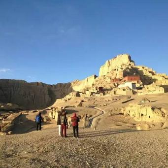 烟雨江湖风雪昆仑攻略：轻松解锁隐藏支线，体验全新冒险之旅