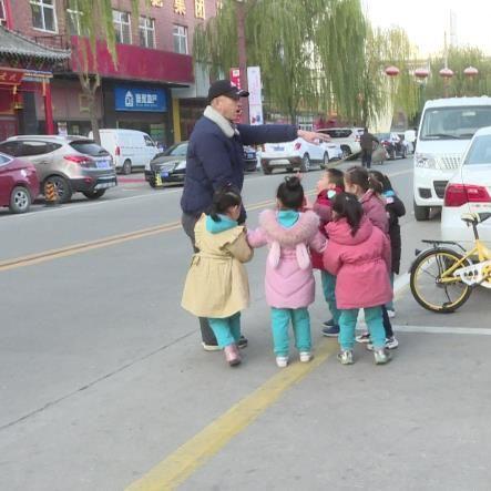 热门低龄游戏盘点：揭秘最受小朋友喜爱的游戏排行