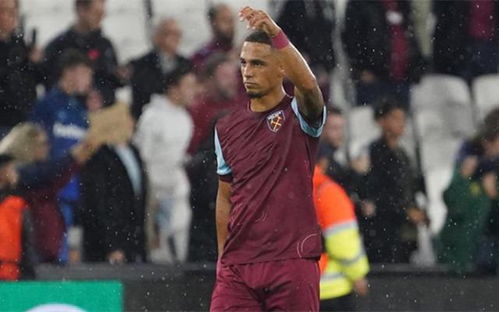 BLG小组赛连战连捷，逆风翻盘能否突破重围，直通决赛？