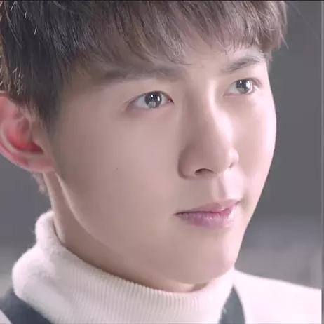 烧脑游戏盘点：揭秘最新排行榜前十神作，脑力挑战不容错过