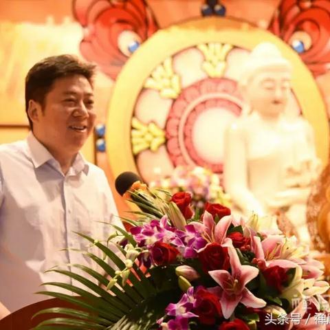 手游法师新篇章：揭秘《完美世界》法师职业深度解析