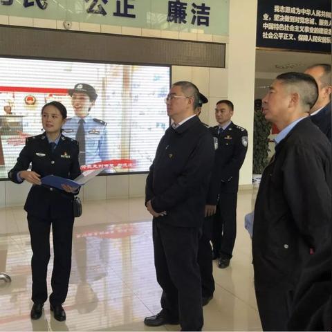 使命召唤手游无人机属性解析：闪光无人机全新价值揭秘