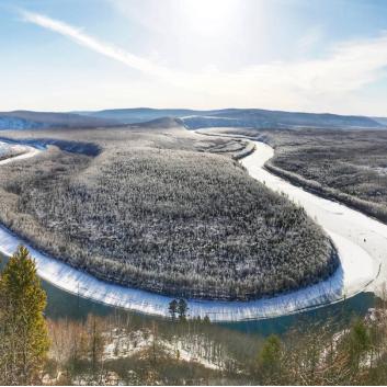 白夜极光台服新手必看：高效下载/登录攻略全解析