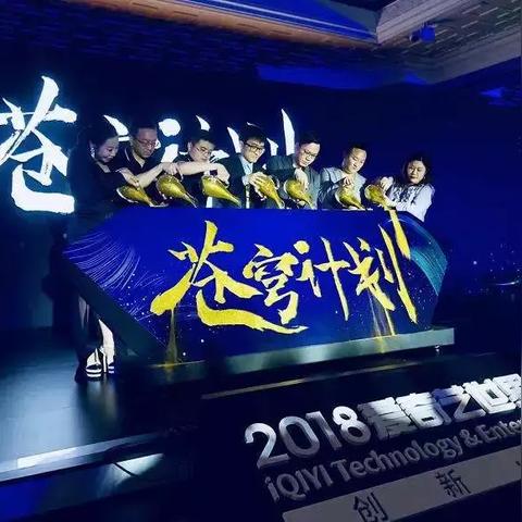 2025年还在找好玩的新网游?这5款实测爆爽的品类黑马你绝对不能漏 2025年还在找好玩的新网游?这5款实测爆爽的品类黑马你绝对不能漏