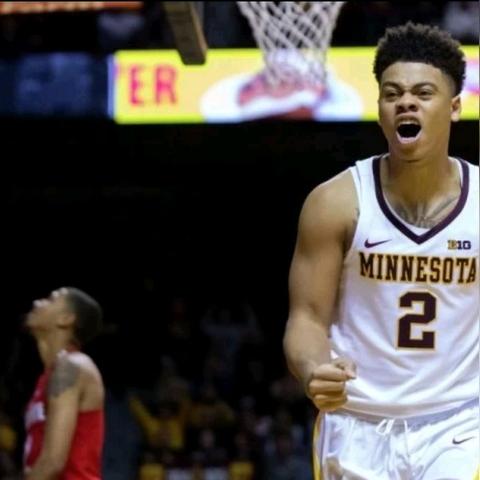 摩尔庄园手游梅森贩卖机获取攻略，解锁秘籍大揭秘！