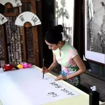 刀锋流独奏骑士深度解析:流派技巧攻略全揭秘 刀锋流独奏骑士深度解析:流派技巧攻略全揭秘