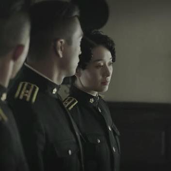 烧脑大师攻略：巧妙干扰第4关，解锁看书答案新技巧