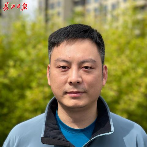 星辰变2官网藏着多少秘密？2025最新开服信息+隐藏福利领取全揭秘！