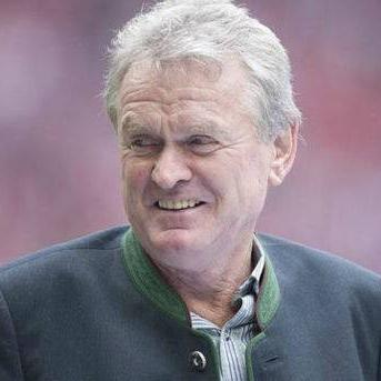 2025传奇网站哪家靠谱？高爆率无套路+隐藏福利码实测揭秘