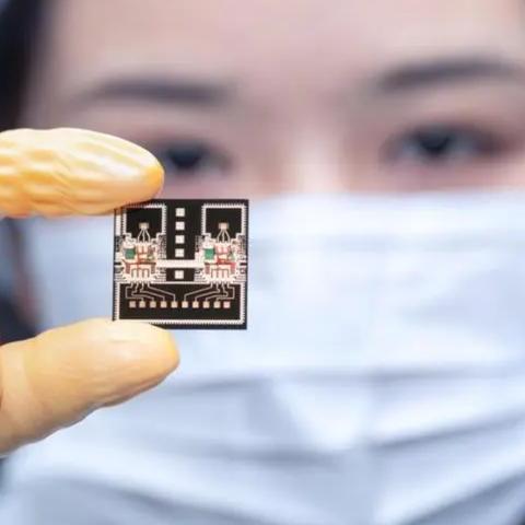 x幻想官网最新入口在哪？2025独家隐藏福利+实战攻略速看！