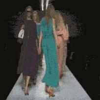 泡泡堂官方2025年秘密更新?绝版道具返场+新竞技模式,你还没上车? 泡泡堂官方2025年秘密更新?绝版道具返场+新竞技模式,你还没上车?